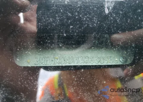 2010 Mercury Milan z USA, uszkodzony, nr VIN 3MEHM0HA7AR630960